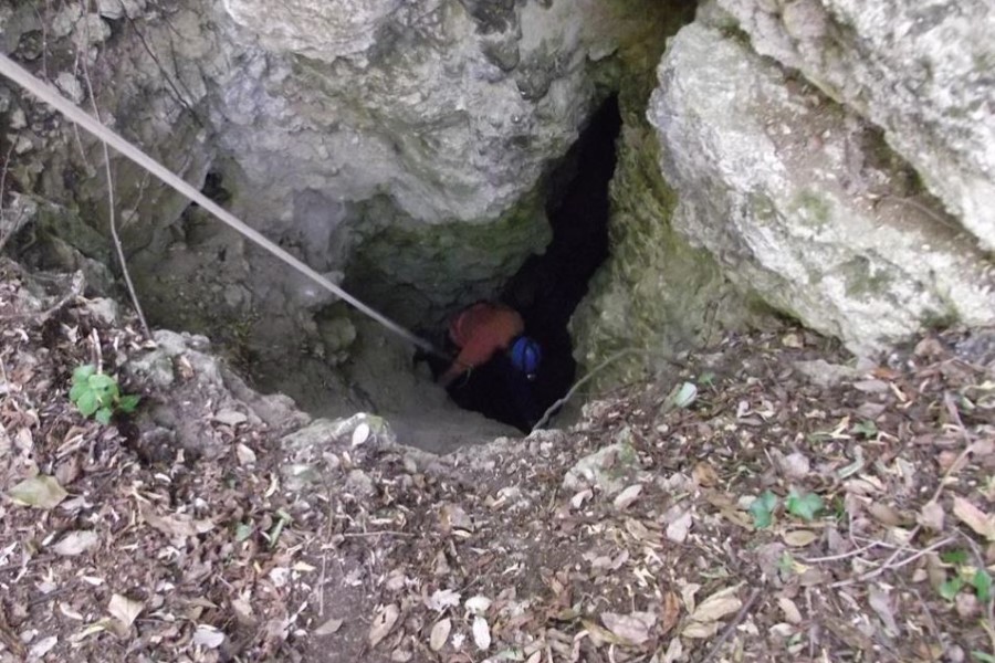 Spéléologie en Toscane