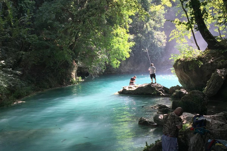 Pêcher en Toscane