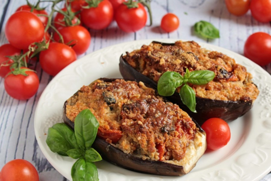 Cuisine de la Toscane, Italie : Aubergines farcies gratinées