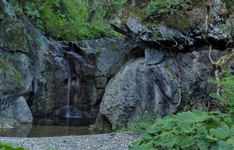 Randonée avec cascade en Toscane