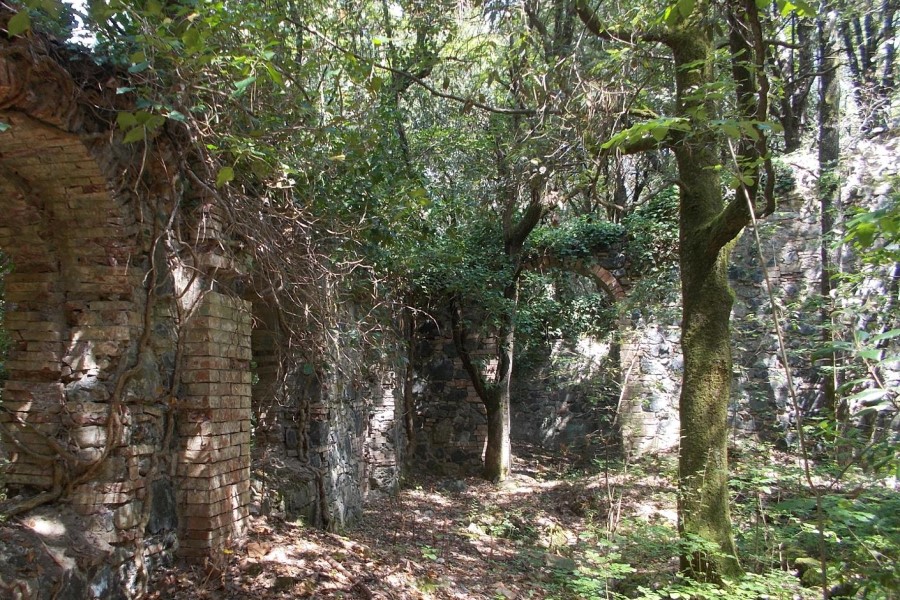 Moyen Âge en Toscane ruines